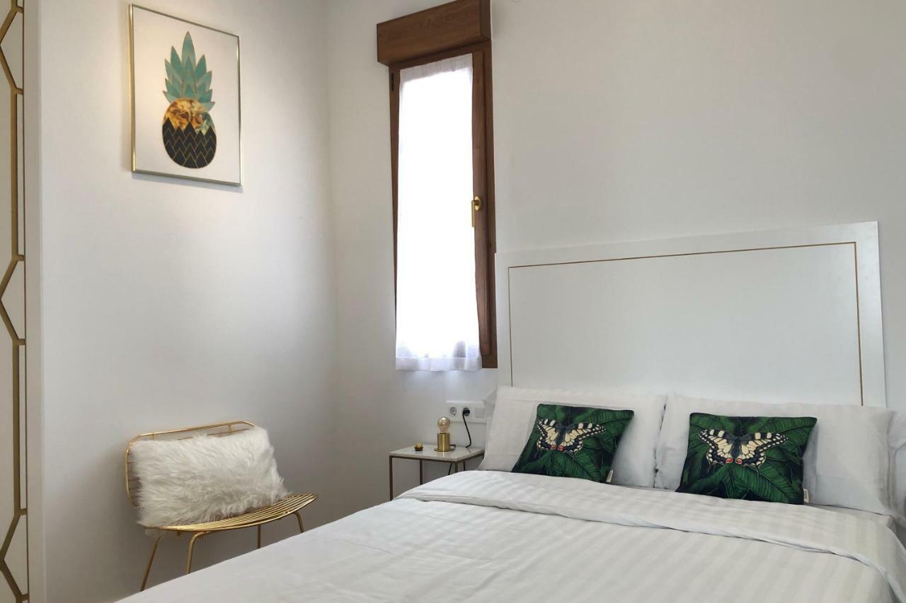 Suites Casa Luben León Eksteriør billede